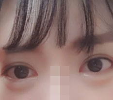 It was the first time I heard my eyes were pretty