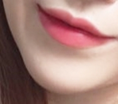 Smiling looks the prettiest lol