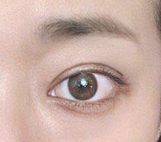 How do my eyes look?? You think they came out naturally, right??