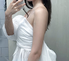 Delicate goddess arms~